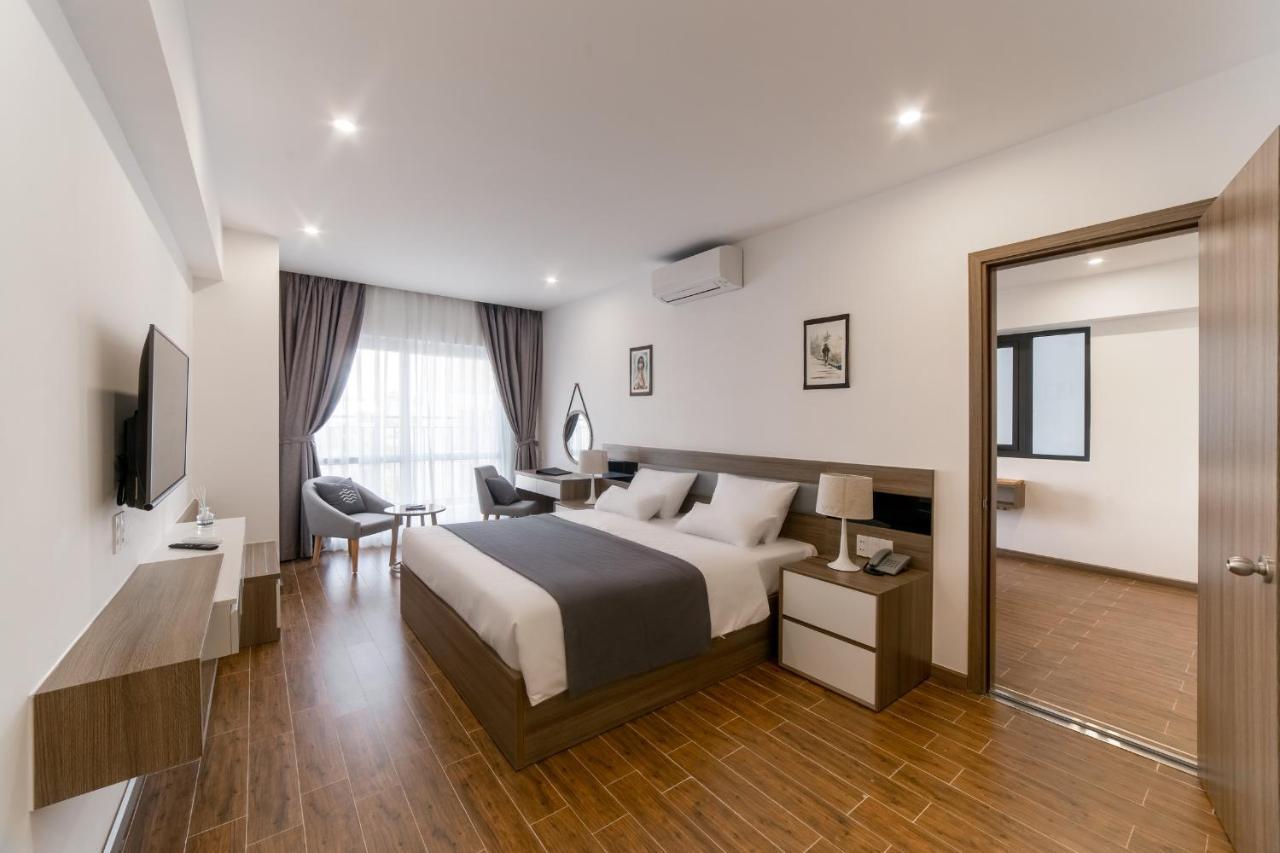 Pavilor Hotel Nha Trang Exterior photo